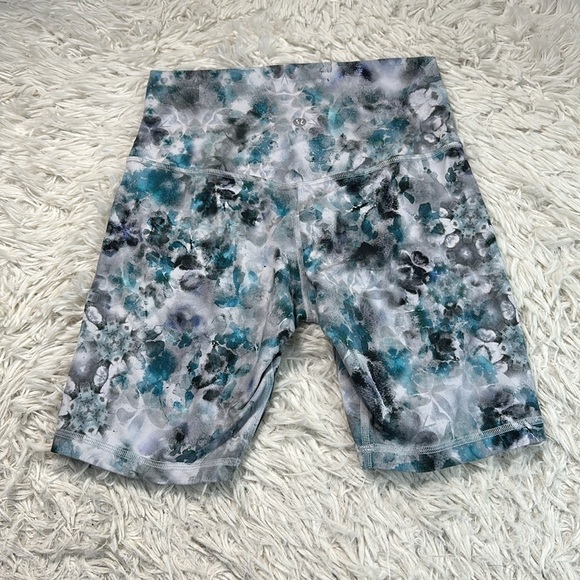 Lululemon Align Short 8" Kaleidofloral Multi - Picture 3 of 5